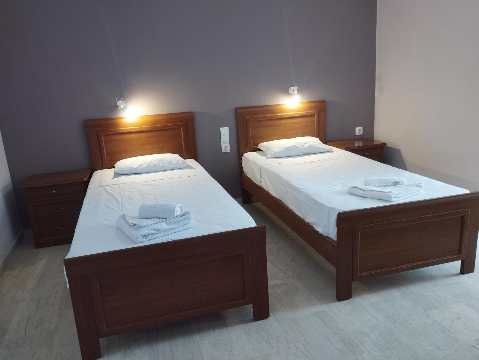 Panos Apartments 拉加纳斯 外观 照片